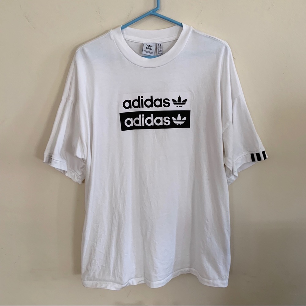 Adidas oversized T-shirt